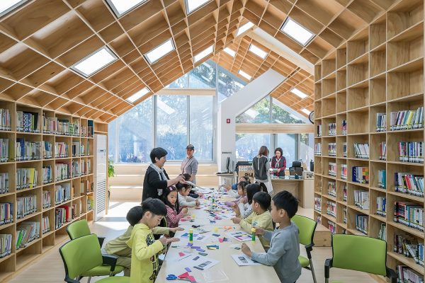 library-with-lot-books-table
